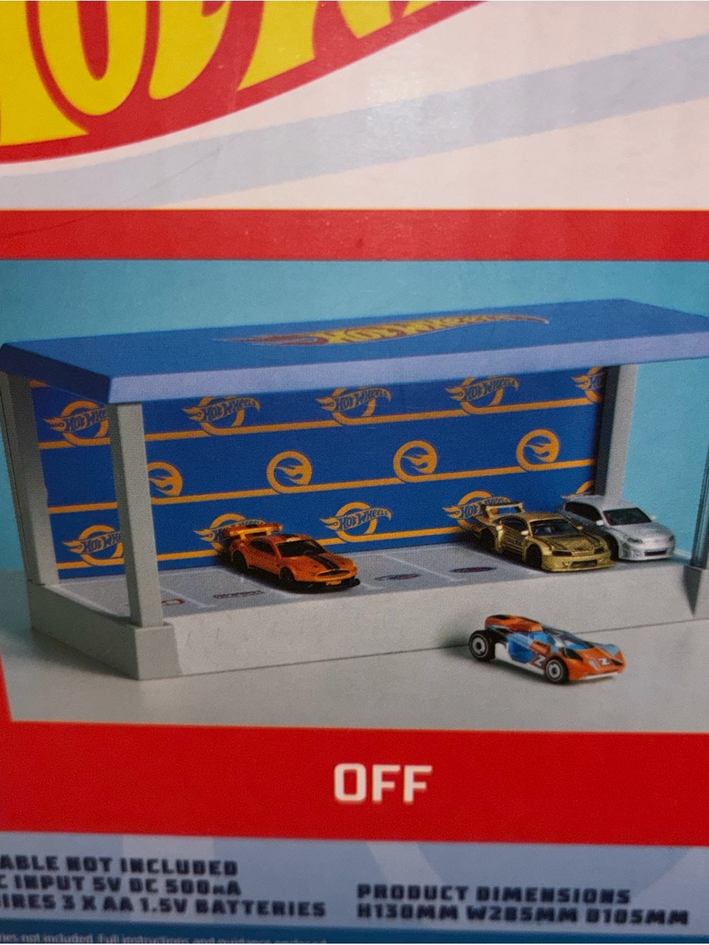 New Paladone Brand Hot Wheels LED Lighted Garage Display Case - Picture 5 of 6